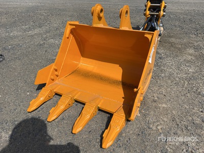 GIYI 600 mm Digging Excavator Bucket - Fits Cat 303 (Unused)