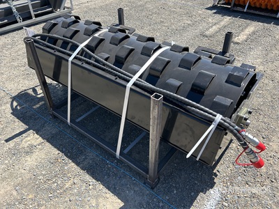 2025 GIYI GY-CW59 1500 mm Padfoot Skid Steer Vibratory Roller (Unused)