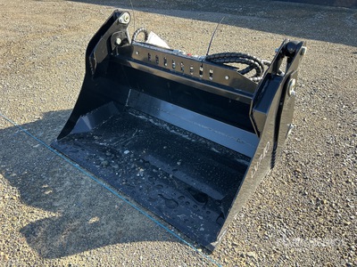 2026 GIYI GY-XKH39 1000 mm Multi-Purpose Mini Benna per mini pala (Unused)