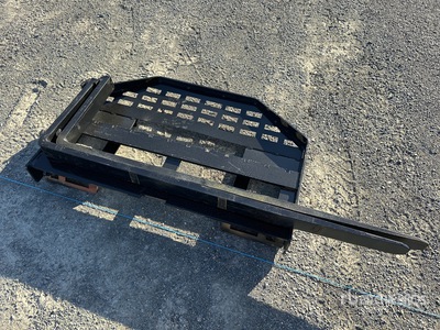 2026 GIYI GY-DHC 1500 mm Forche per mini pala (Unused)