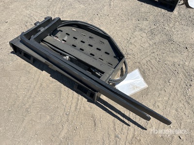 2026 GIYI GY-SF60 1500 mm Skid Steer Forks (Unused)
