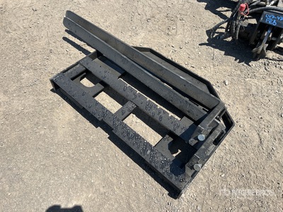 2026 GIYI GY-DHC 1500 mm Skid Steer Forks (Unused)