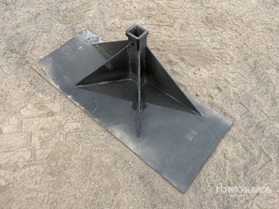 GIYI GY-HMP40 Skid Steer Hitch Receiver (Unused)