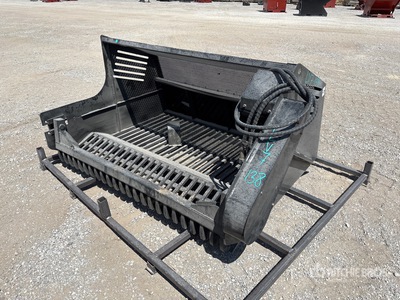 2026 GIYI GY-RP72 1830 mm Steinsammler für Kompaktlader (Unused)