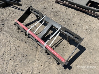 2026 GIYI GY-HF47 1190 mm Skid Steer Bale Spear (Unused)