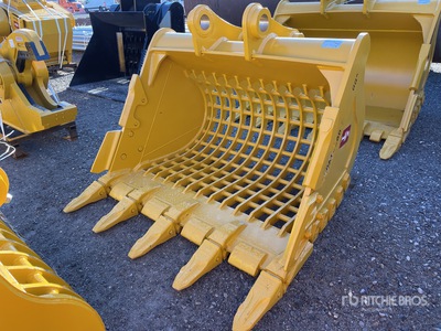 2025 HW BKT336D66SKEL 66 in Digging Screen Excavator Bucket (Unused)