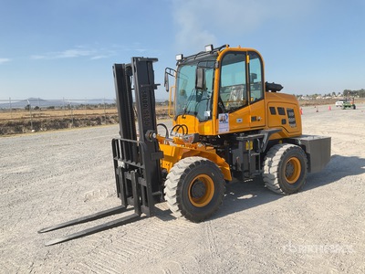 2026 SDLOOL SL-35 7700 lb 4x4 Montacargas Todo Terreno (Sin Usar) / Rough Terrain Forklift (Unused)
