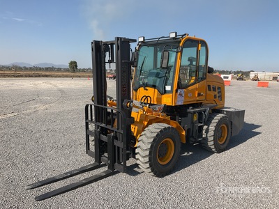 2026 SDLOOL 35 7700 lb 4x4 Montacargas Todo Terreno (Sin Usar) / Rough Terrain Forklift (Unused)