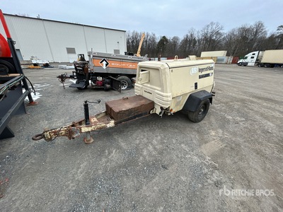 2004 Ingersoll Rand 185 Mobile Luftkompressor