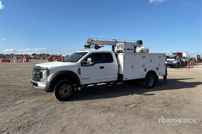 2019 Ford F-550 XL 4x4 Extended Cab Service Truck