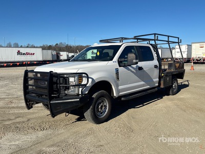 2018 Ford F-250 XL 4x4 Crew Cab Flatbed Truck