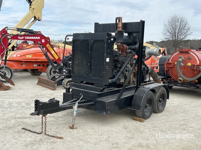 2015 Cornell 8NHTA-CT Trailer-Mounted Water Pump