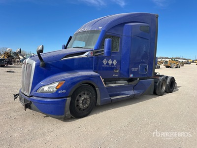 2023 Kenworth T680 6x4 Ciągnik siodłowy T/A z kabiną sypialną