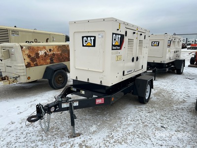 2020 Cat XQ35BM 27 kW Mobile Generator Set