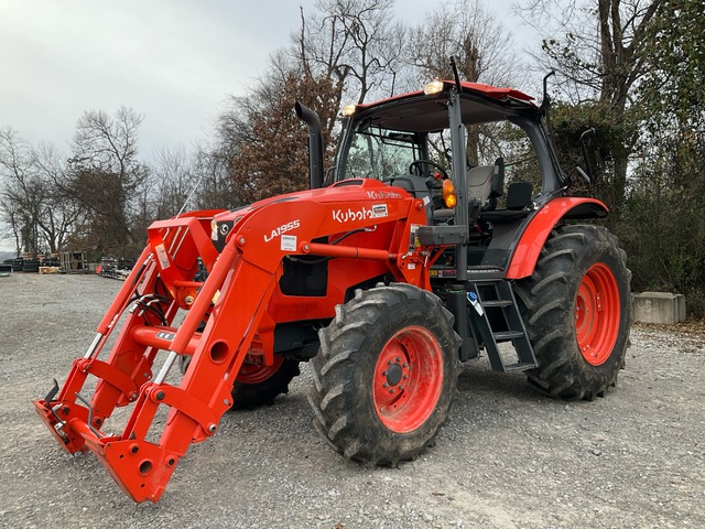 2023 Kubota M6-111DTC-F-1 4WD Tractor 2023 Kubota M6-111DTC-F-1 4WD Tractor