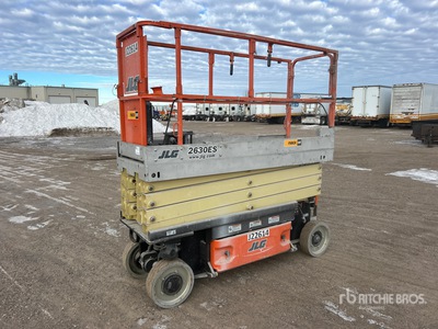 2014 JLG 2630ES Electric Plateforme élévatrice à ciseaux