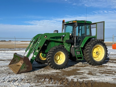 1999 John Deere 7210 4WD Tractor