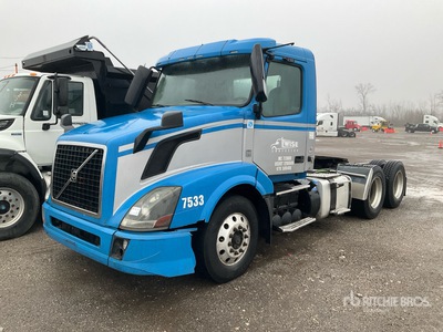 2016 Volvo VNL 6x4 T/A Day Cab Truck Tractor