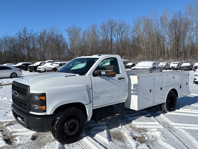 2022 Chevrolet 5500 HD 4x2 Utility Truck