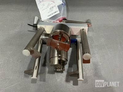 (2) Mechanical Pullers