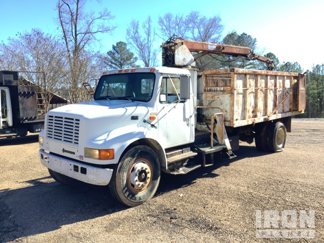 Grapple Trucks