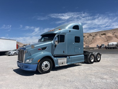 2012 Peterbilt 587 6x4 T/A Sleeper Truck Tractor