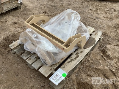 (3) Navistar Defense 3689093C1 Tailgate Steps