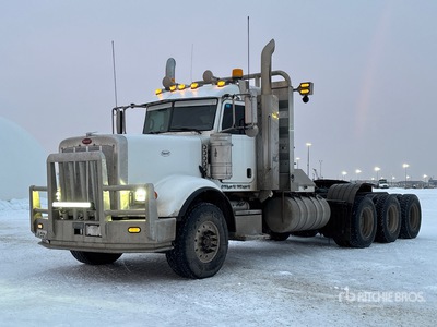2015 Peterbilt 367 8x6 Tri/A Day Cab Truck Tractor