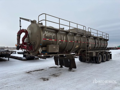2015 Heil 10000 gal Tri/A Tanker Trailer