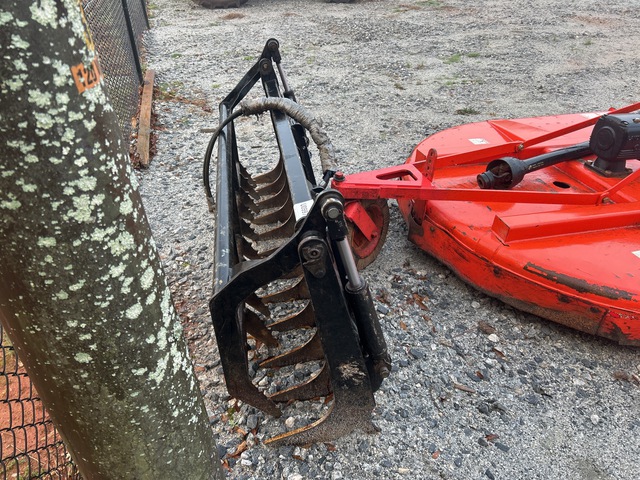 Land Pride SGC1072 72 in Ag Tractor Grapple