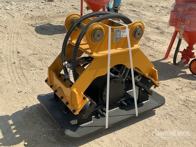 2025 SDCH 08C Excavator Vibratory Plate Compactor - Fits 19 - 26 ton excavators (Unused)