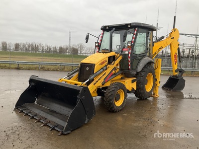 2017 New Holland B80B-SS 4x4x4 Baggerlader