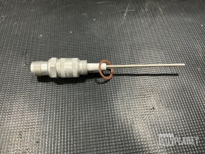 (17) L & L Boiler 124901024 Electrodes