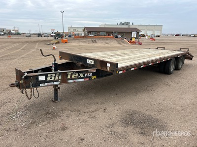 2005 Big Tex 25 ft T/A Remolque Portamaquinaria