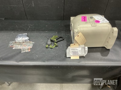 (22) Receptacle Connectors, (1) Mechanical Drive Housing & Assorted Items