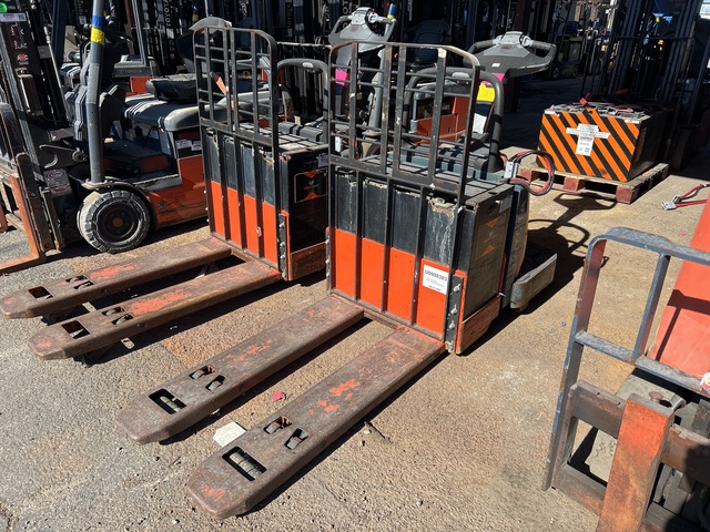 2020 Toyota 8HBE30 6000 lb Electric Pallet Jack