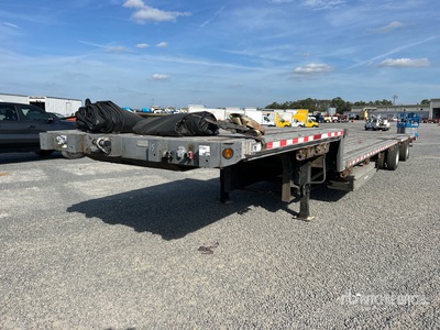 2004 Great Dane 53 ft T/A Single Drop Step Deck Trailer