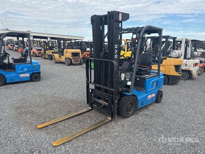 Lonestar ECB18-4w 189 lb Pneumatic Tire Forklift