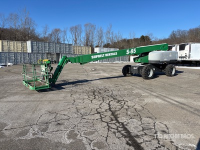 2017 Genie S-85 4WD Diesel ブームリフト