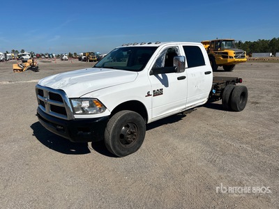 2018 Ram 3500 4x2 Crew Cab Cab and Chassis