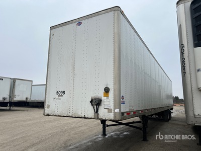 2013 Utility VS2DX 53 ft x 102 in T/A Van Trailer