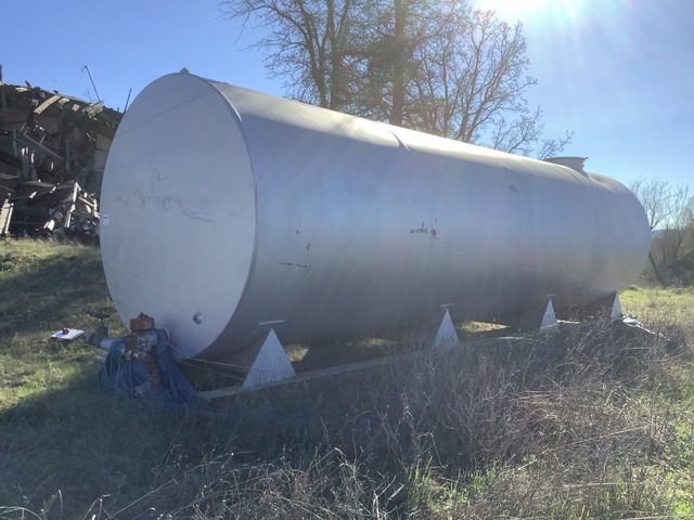 10716 gal Skid Mounted Steel Diesel Fuel Tank