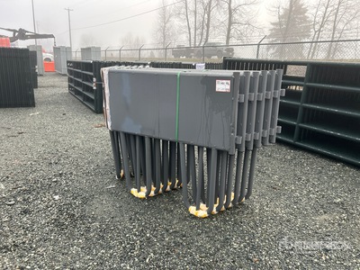 Quantity of (2) 2025 BYT HDTBF45 HD Tombstone Bale Mélangeur d'aliments pour animaux (Unused)