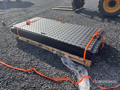 Quantity of (15) 2026 SDGRAND IRGPM Ground Protection Mats Divers - Magasin, entrepôt, consommateur (Unused)