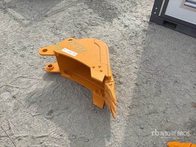 2026 GIYI GY-BK 12 in Digging Excavator Bucket - Fits Cat 305 (Unused)