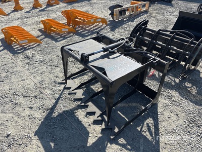 2026 GIYI GY-HWG44 44 in Skeleton Mini Grappin pour chariot élévateur (Unused)