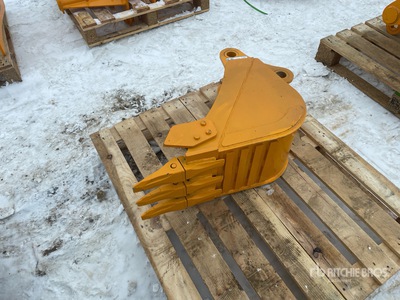 2026 GIYI GY-BK 12 in Digging Excavator Bucket (Unused)