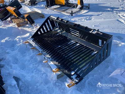 2026 GIYI GY-RB66 66 in Skeleton Skid Steer Bucket (Unused)