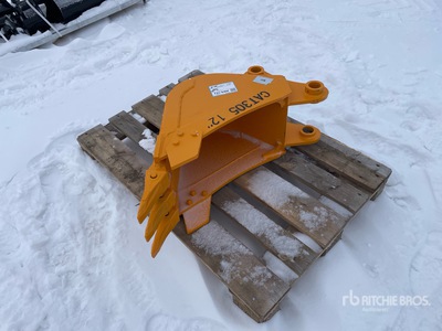 2026 GIYI GY-BK 12 in Excavator Bucket - Fits Cat 305 (Unused)