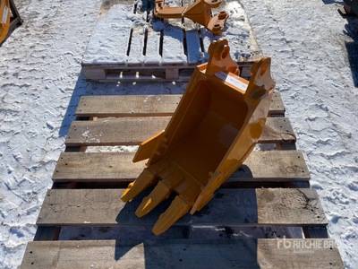 2026 GIYI GY-BK 12 in Digging Excavator Bucket (Unused)